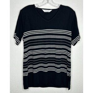 Vintage Exclusively Misook Top Large Acrylic Knit Black White Stripe Liquid Knit
